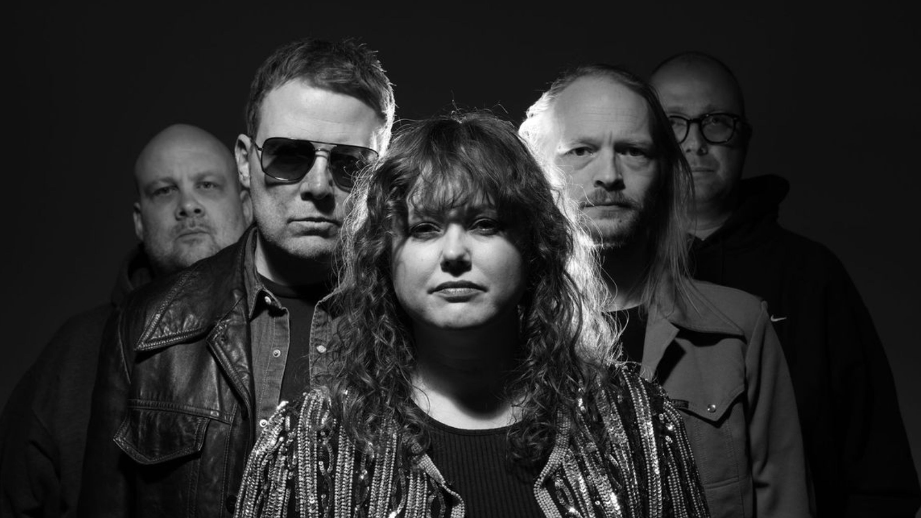 Promotional graphic for LADY FRIEND 