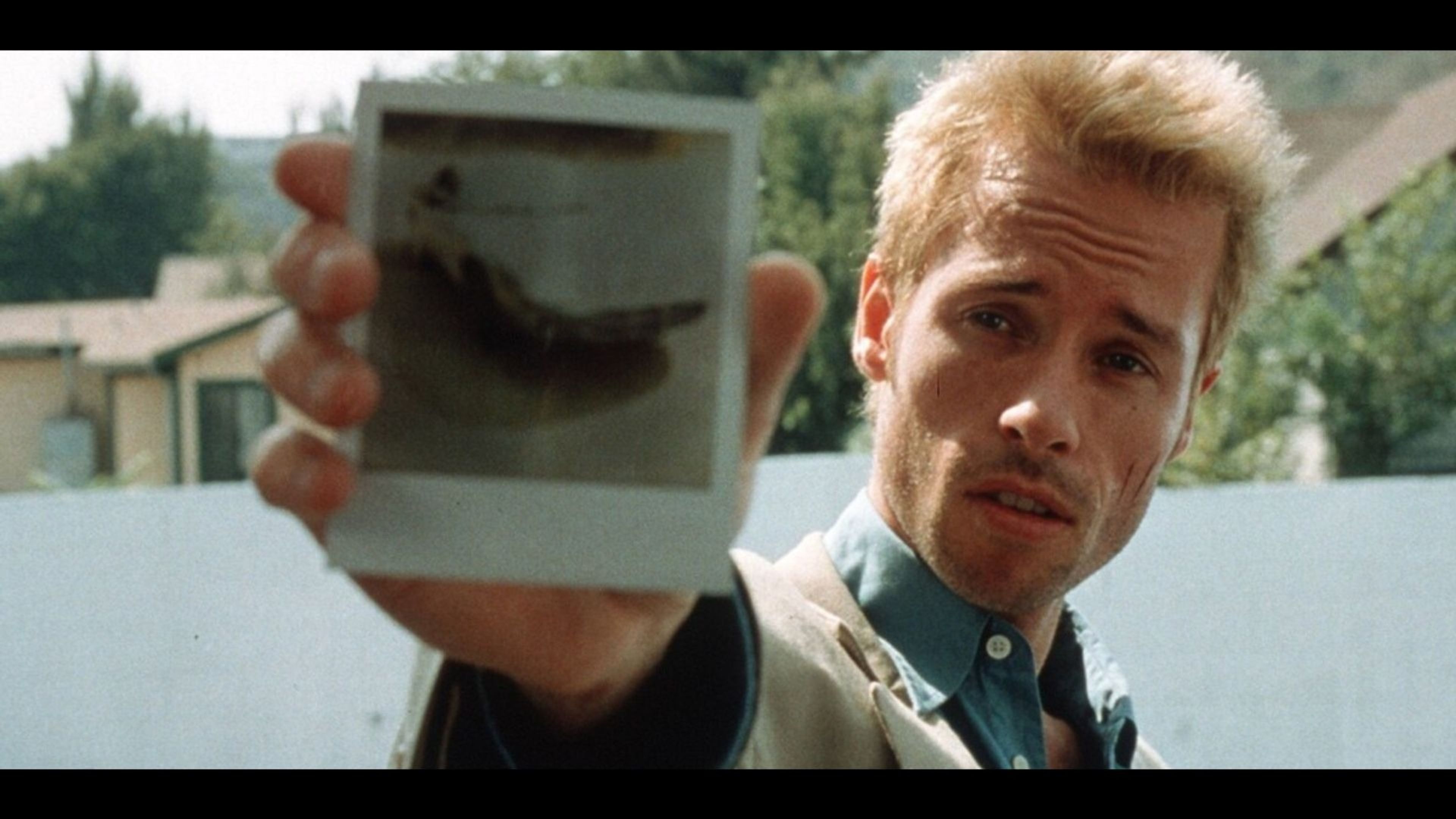 Promotiv grafikk for Film: Memento