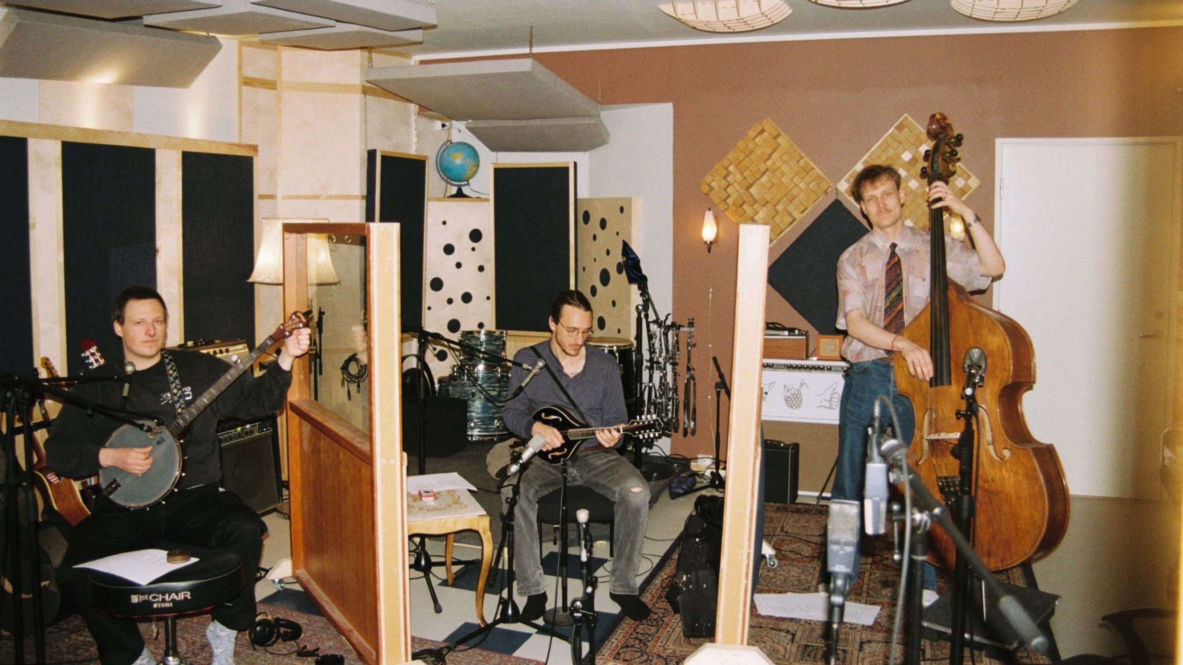 Promotional graphic for Unsinkable Sam - album slippkonsert