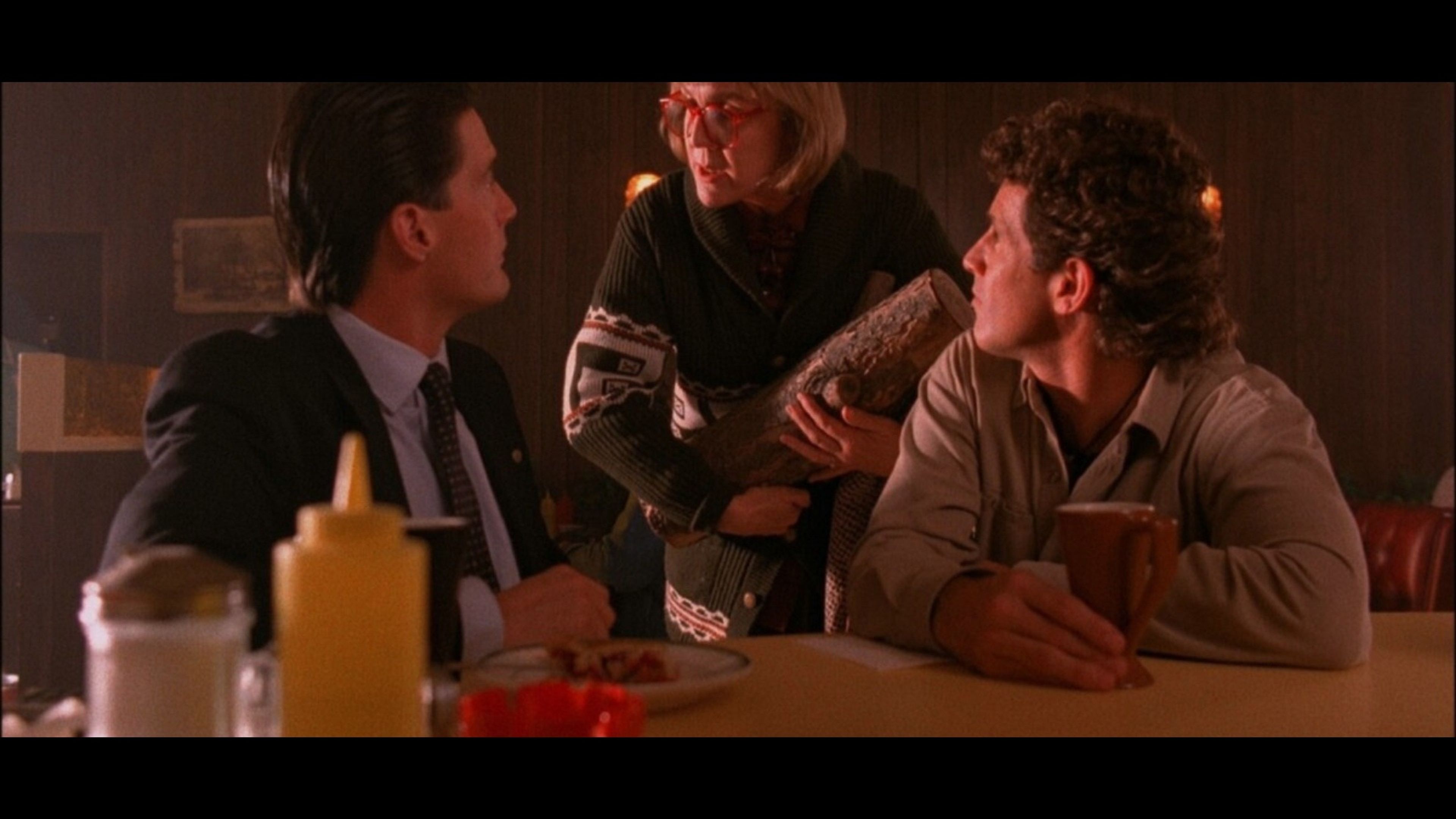 Promotiv grafikk for Film: Twin Peaks S. 1  Ep. 2 & 3