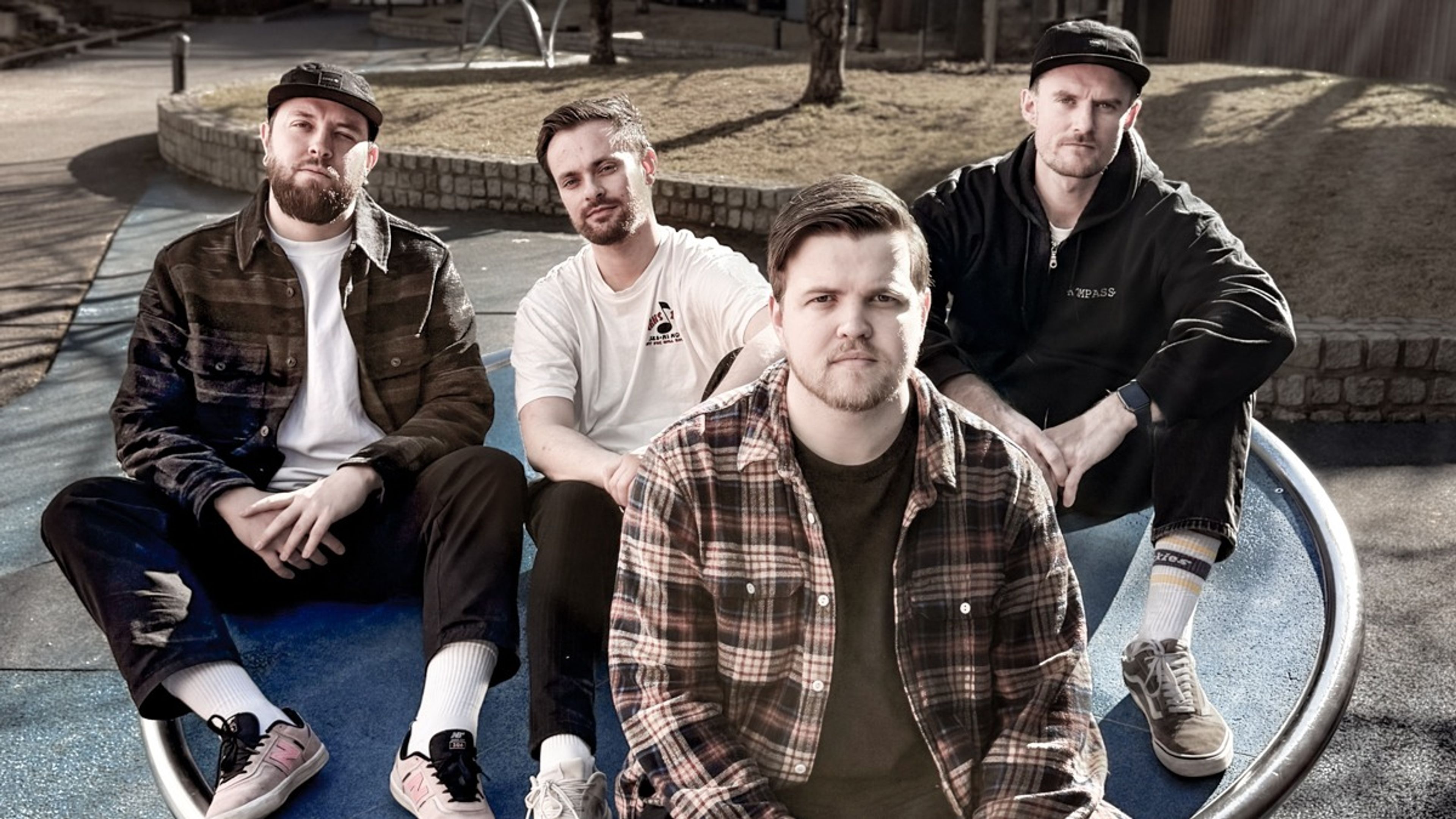 Promotional graphic for Hoggormsafari 