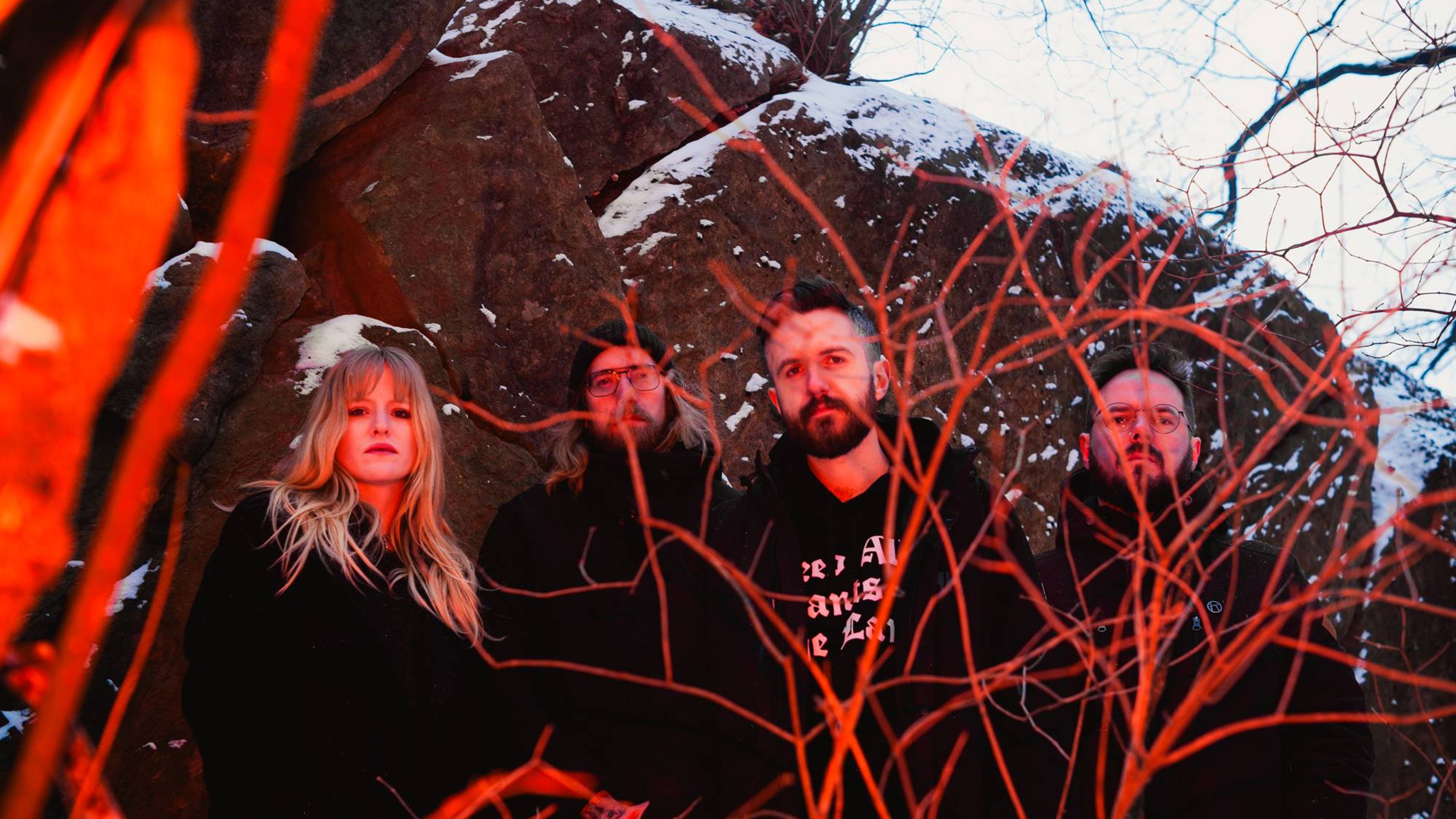 Promotiv grafikk for Feral Nature - Drop Knee