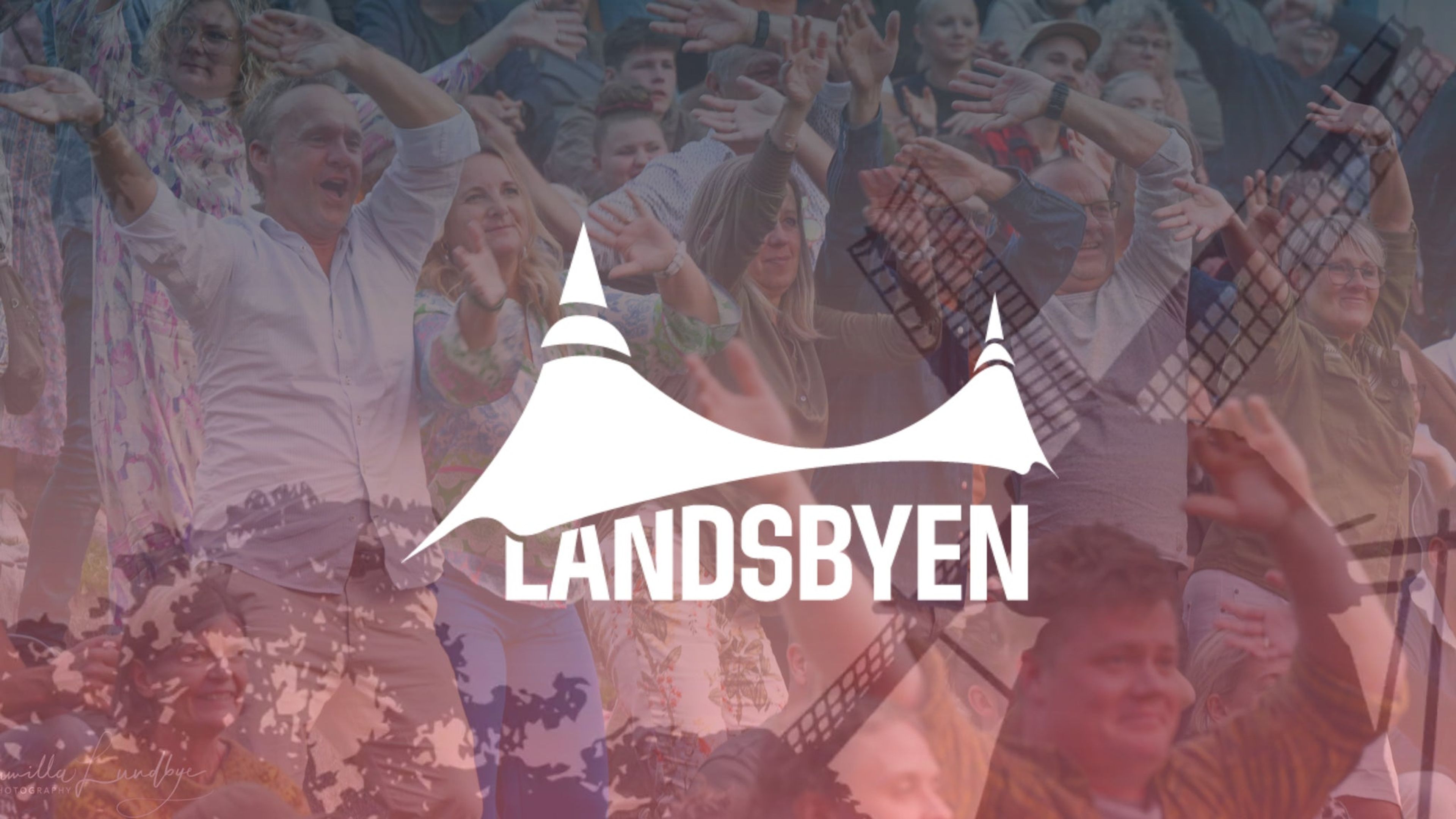Promotional graphic for Queen Machine + En lille pose støj
