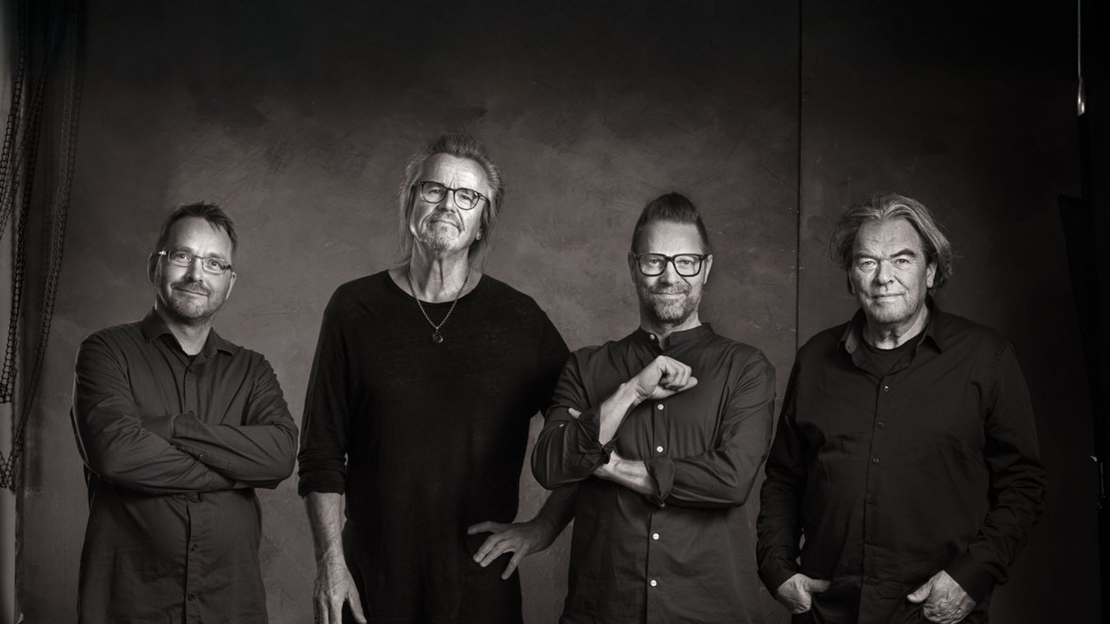 Promotional graphic for Voksne Herrers Orkester