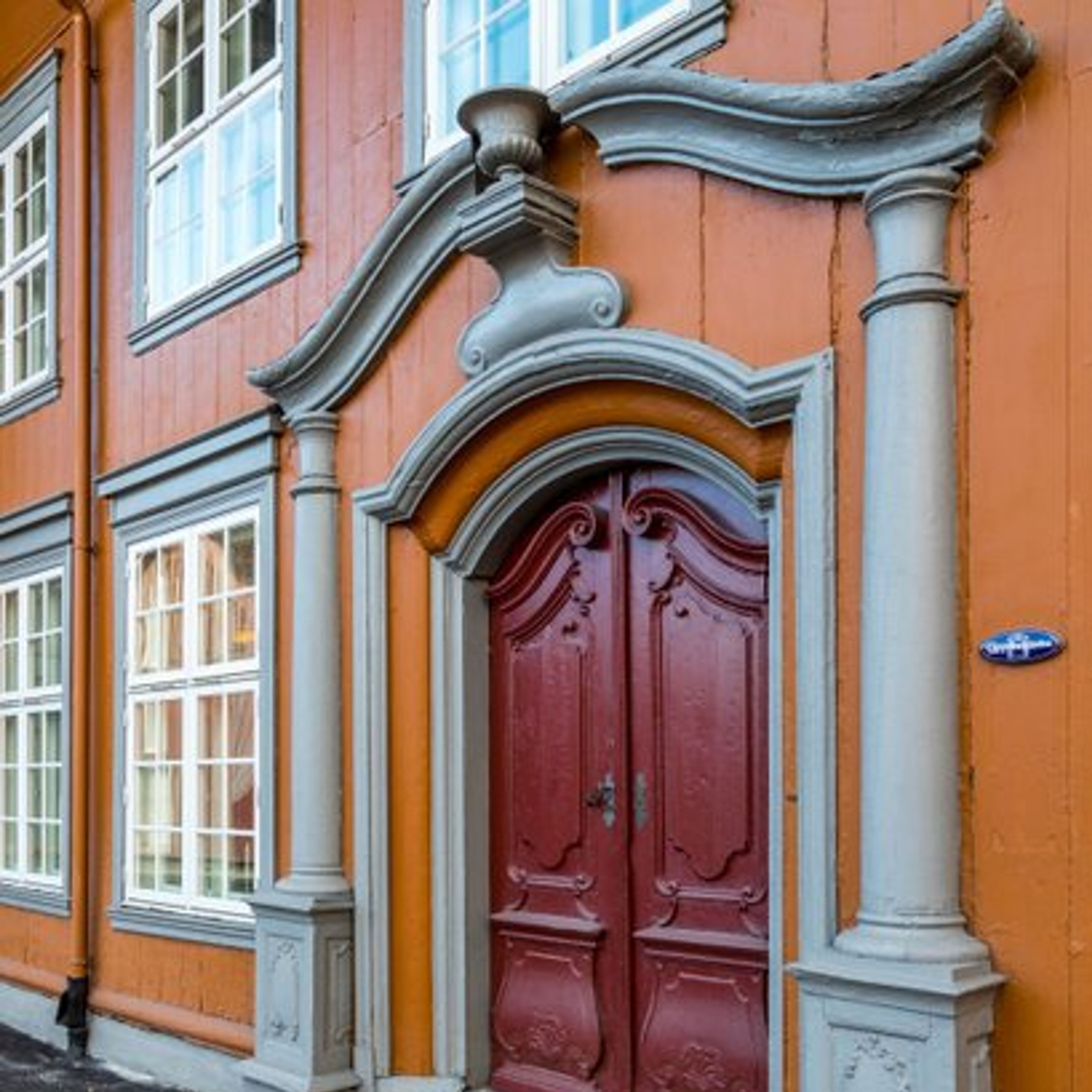 Byvandring i Drammens gamleby