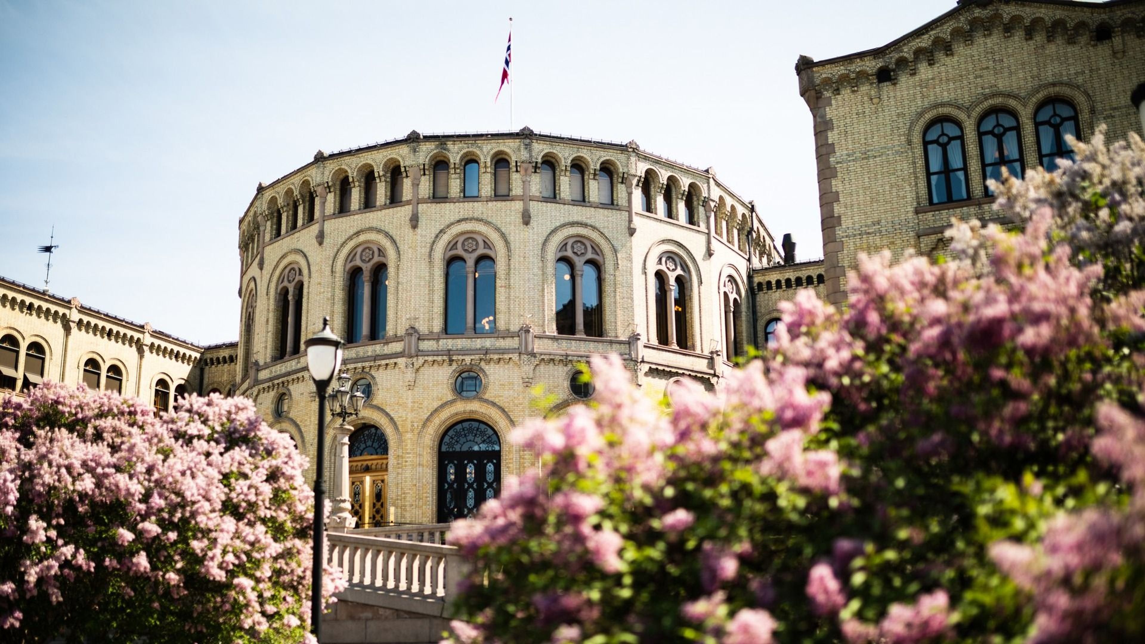 Byvandring – Stortinget 160 år