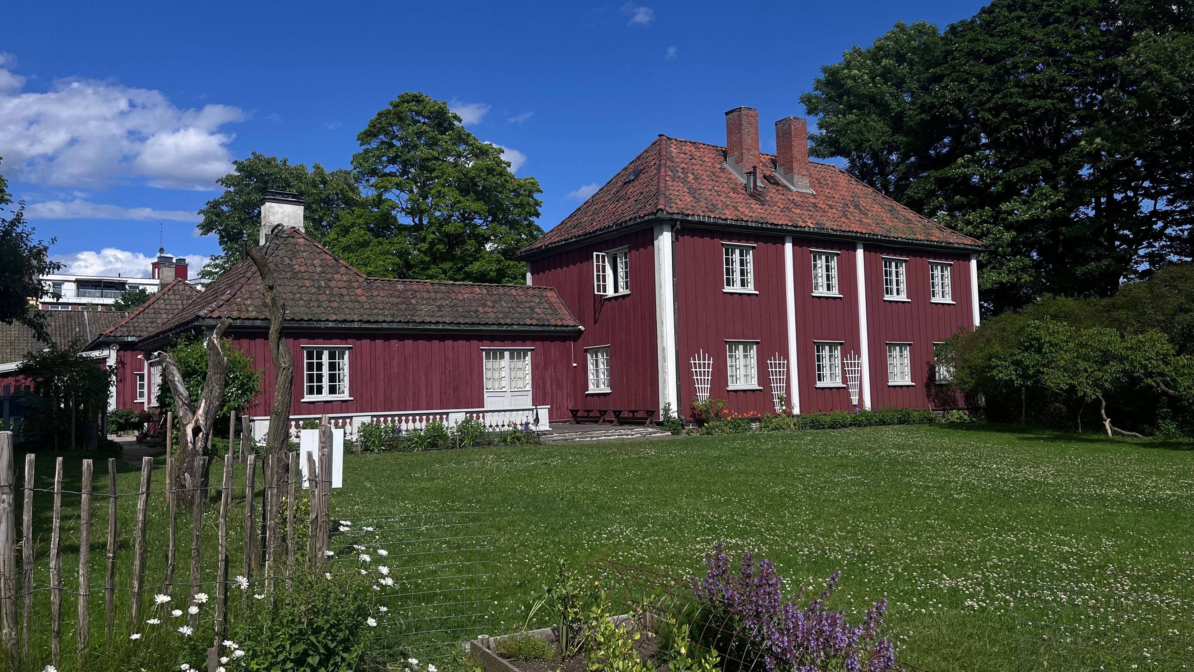 Vøienvolden gård
