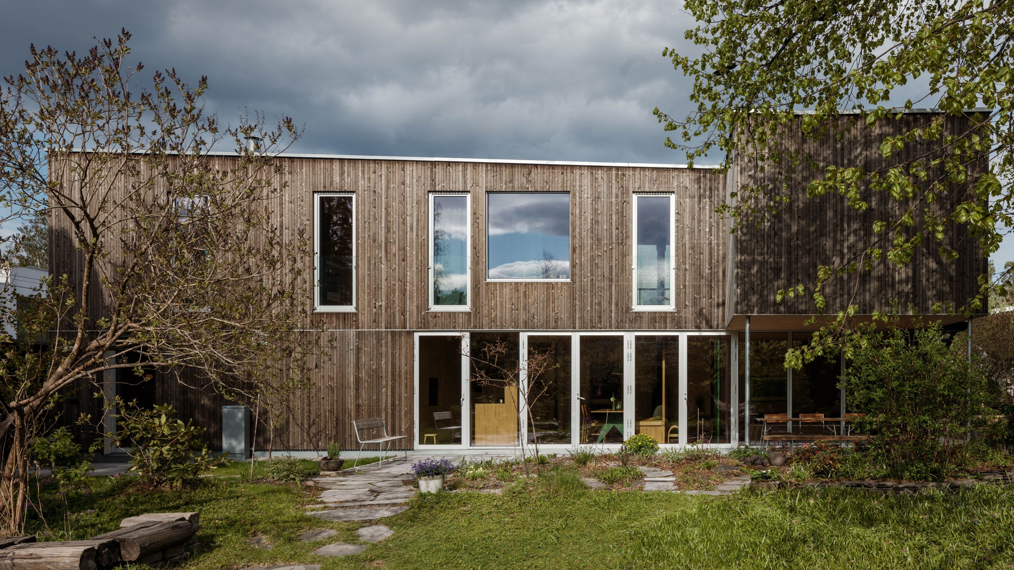 Nytt hus i gammel hage