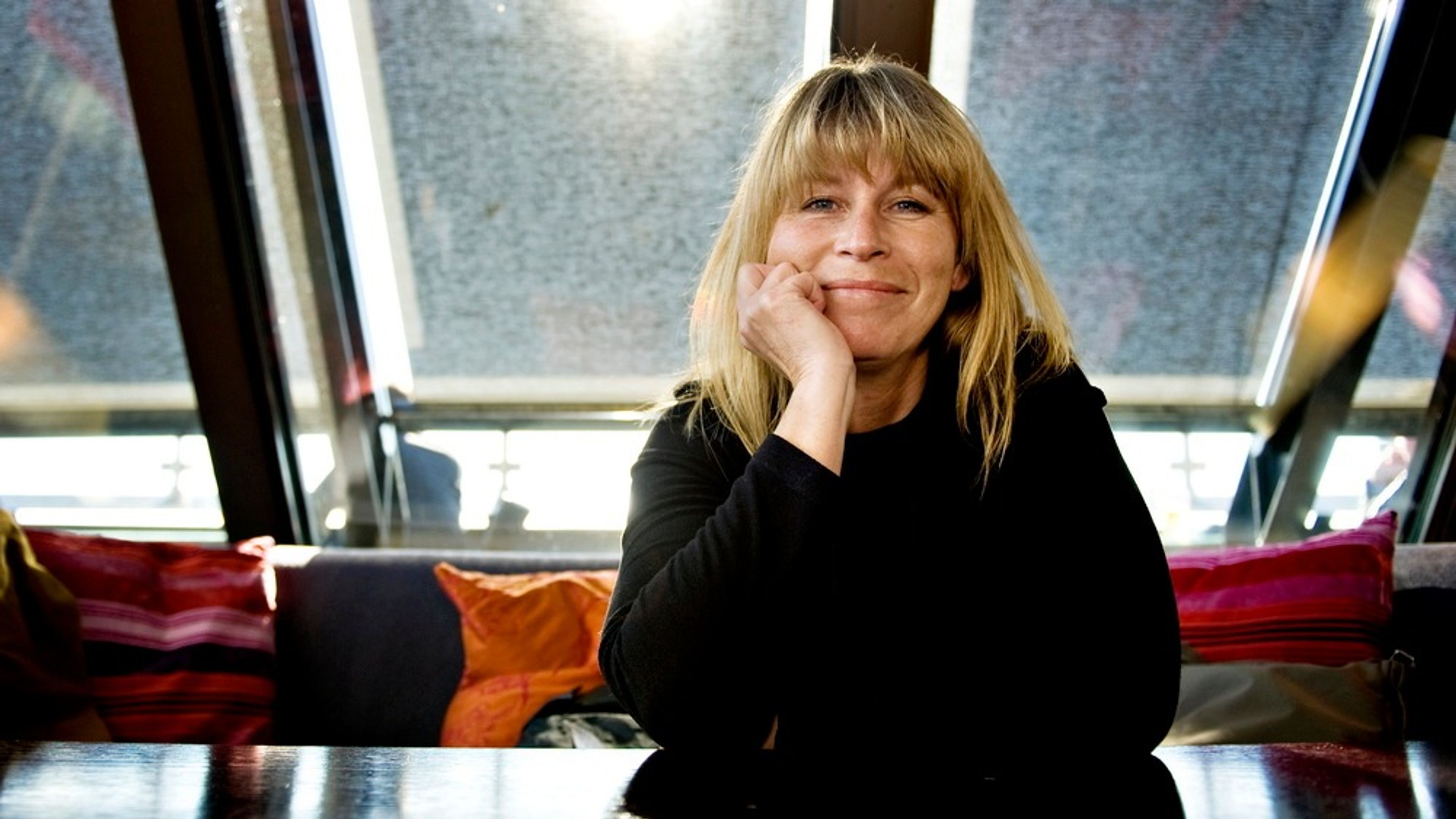 Promotional graphic for Hilde Heltberg Hylles