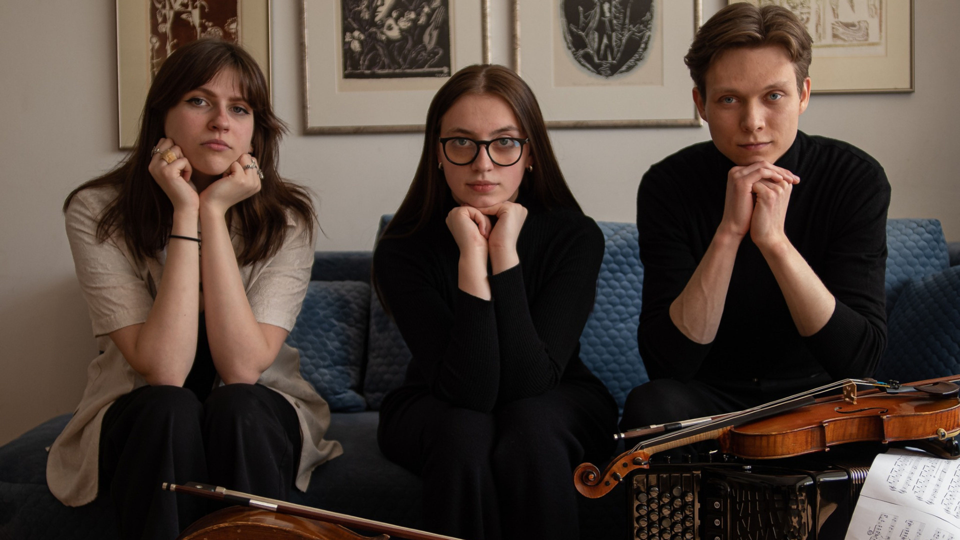 Promotional graphic for Trio Primavera på Cafe MIR