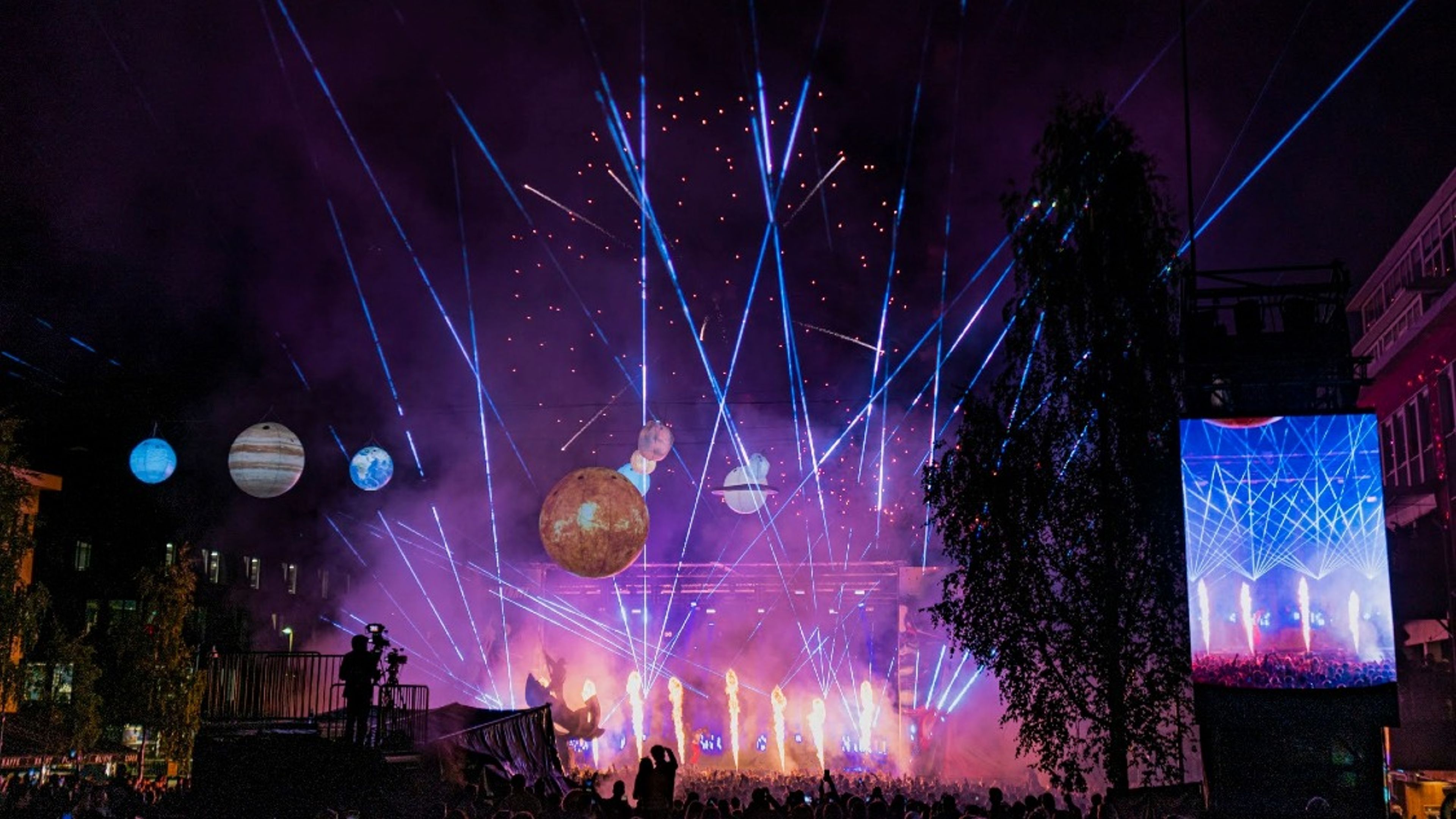 Promotional graphic for Rakettnatt