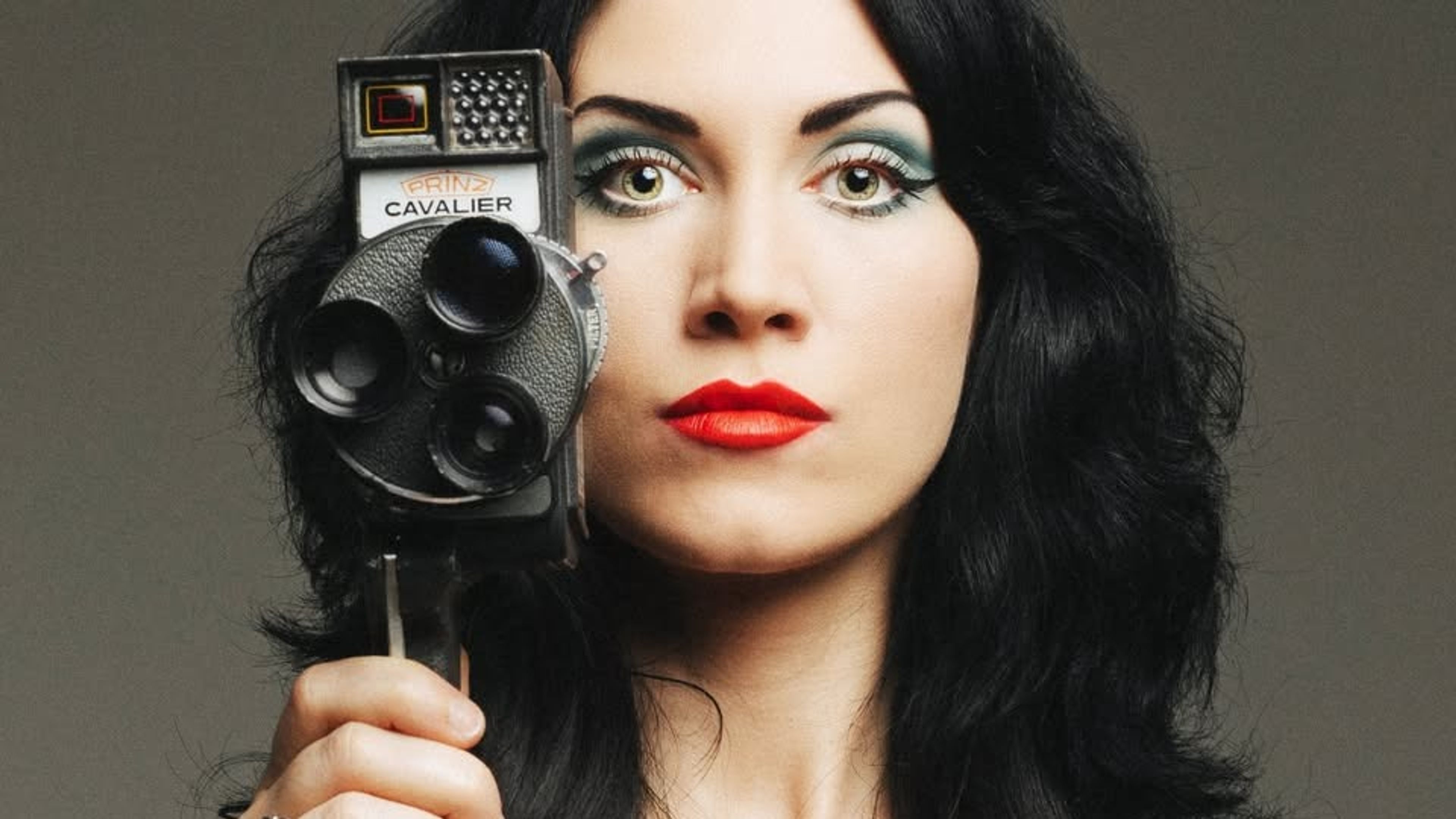 Promotional graphic for ROSALIE CUNNINGHAM (UK)