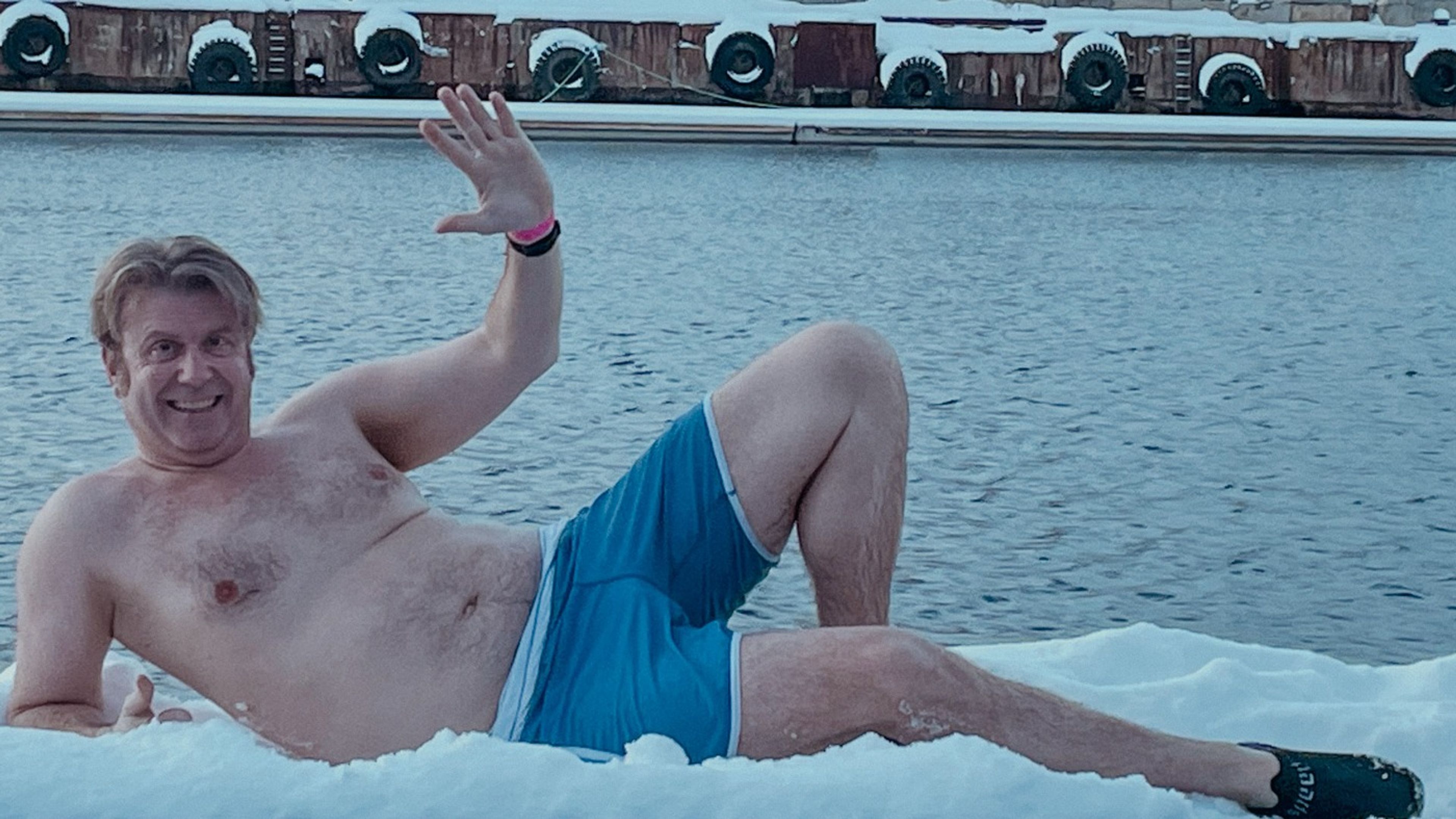 Promotional graphic for Vintersolverv på Havet