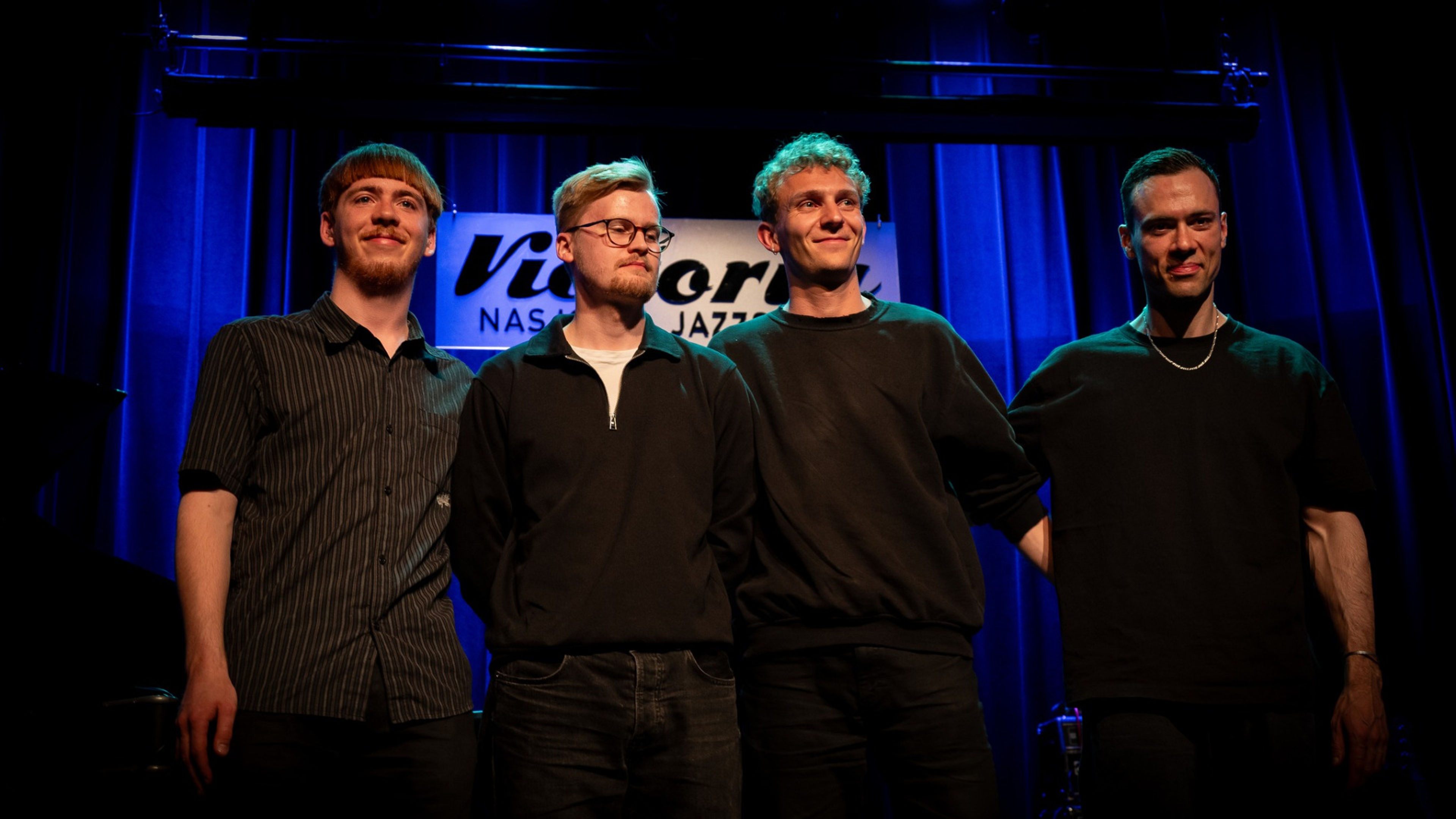 Promotional graphic for METI PÅ MIR // FIRST CONTACT RELEASEKONSERT