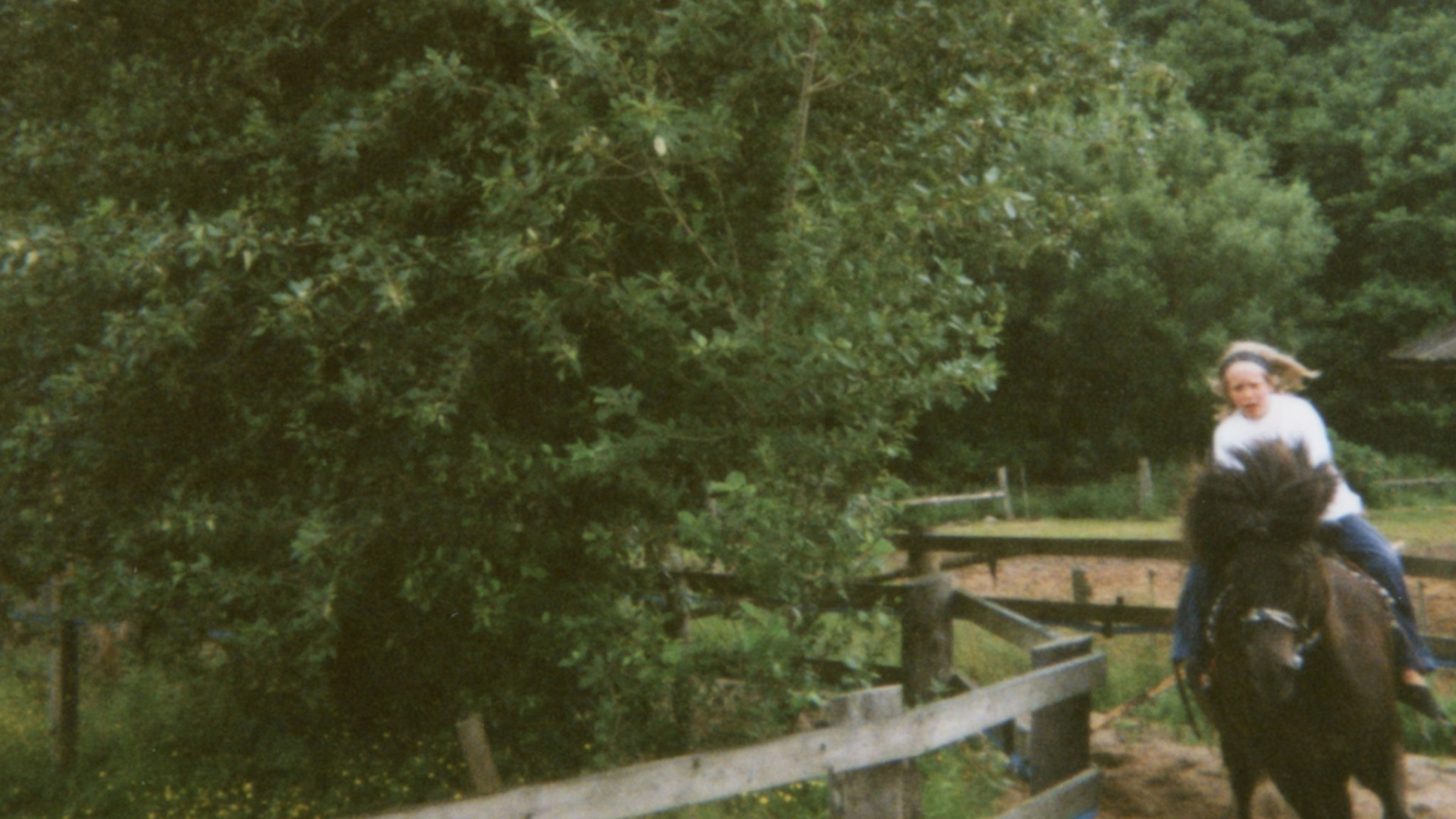 Promotional graphic for Heart Baby presenterer: ILKAMA – Slippfest