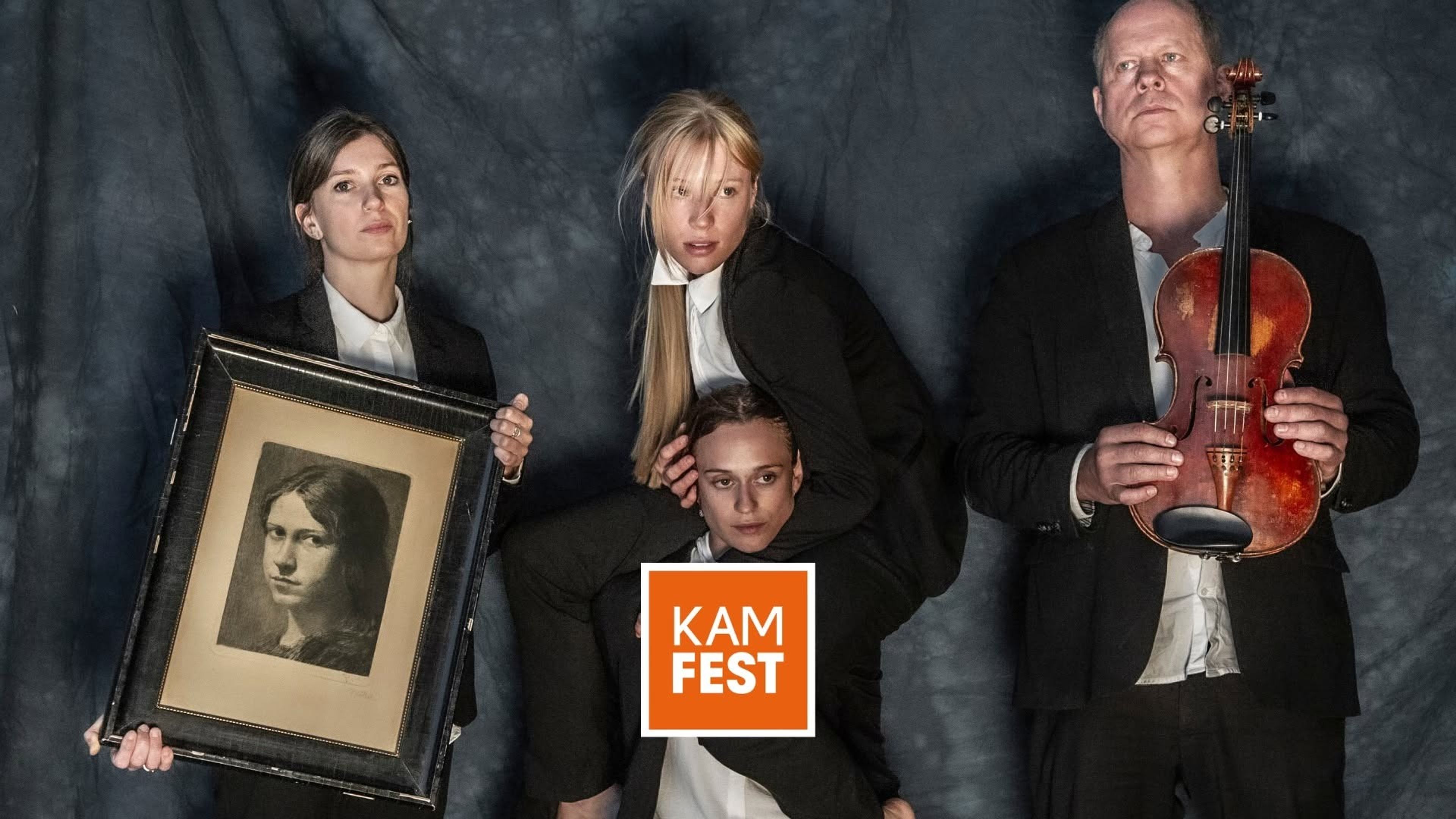Promotiv grafikk for Kamfest: Auksjonen