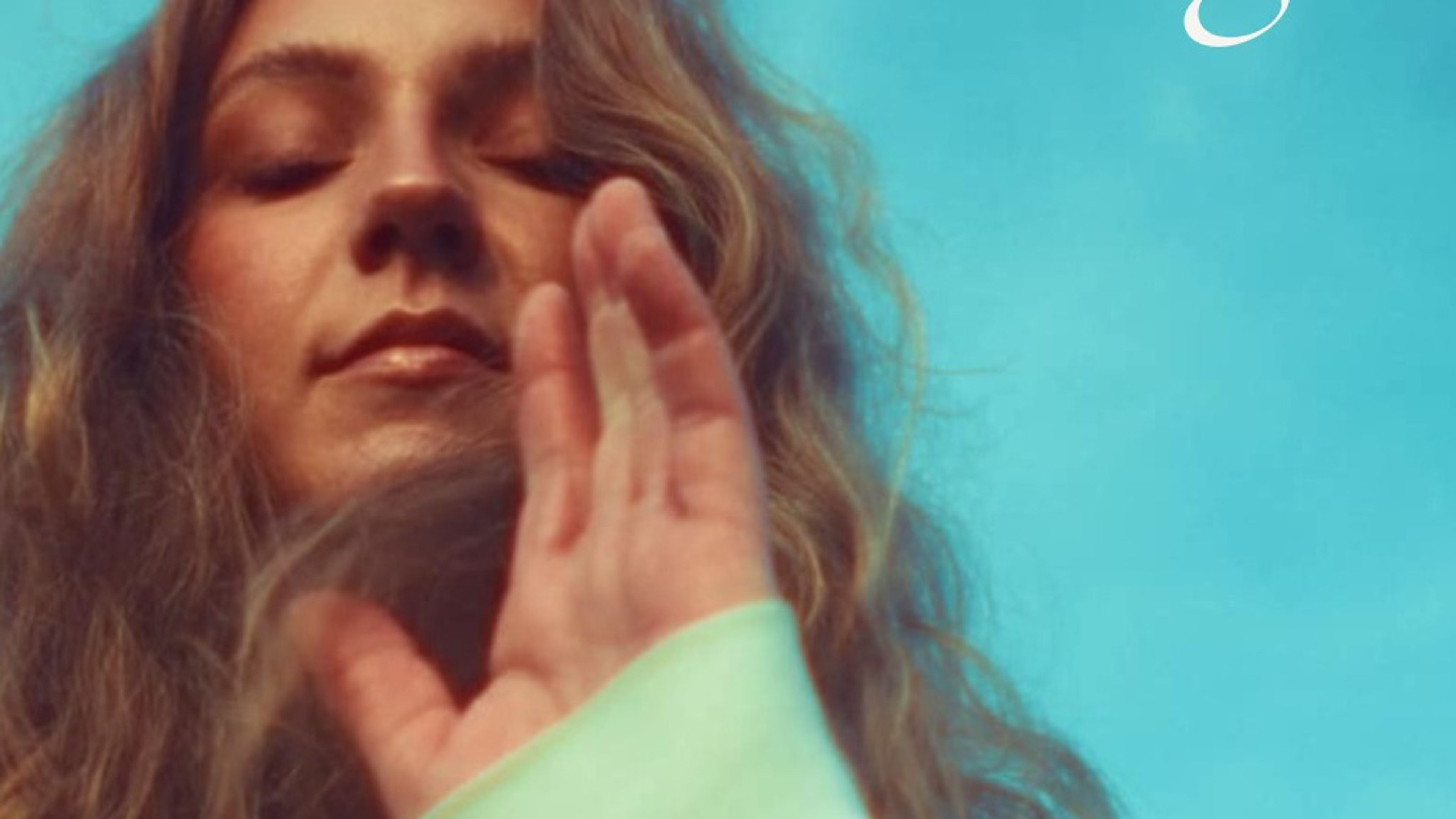 Promotional graphic for Releasekonsert: Elise Sløgedals "Familiar Thoughts"