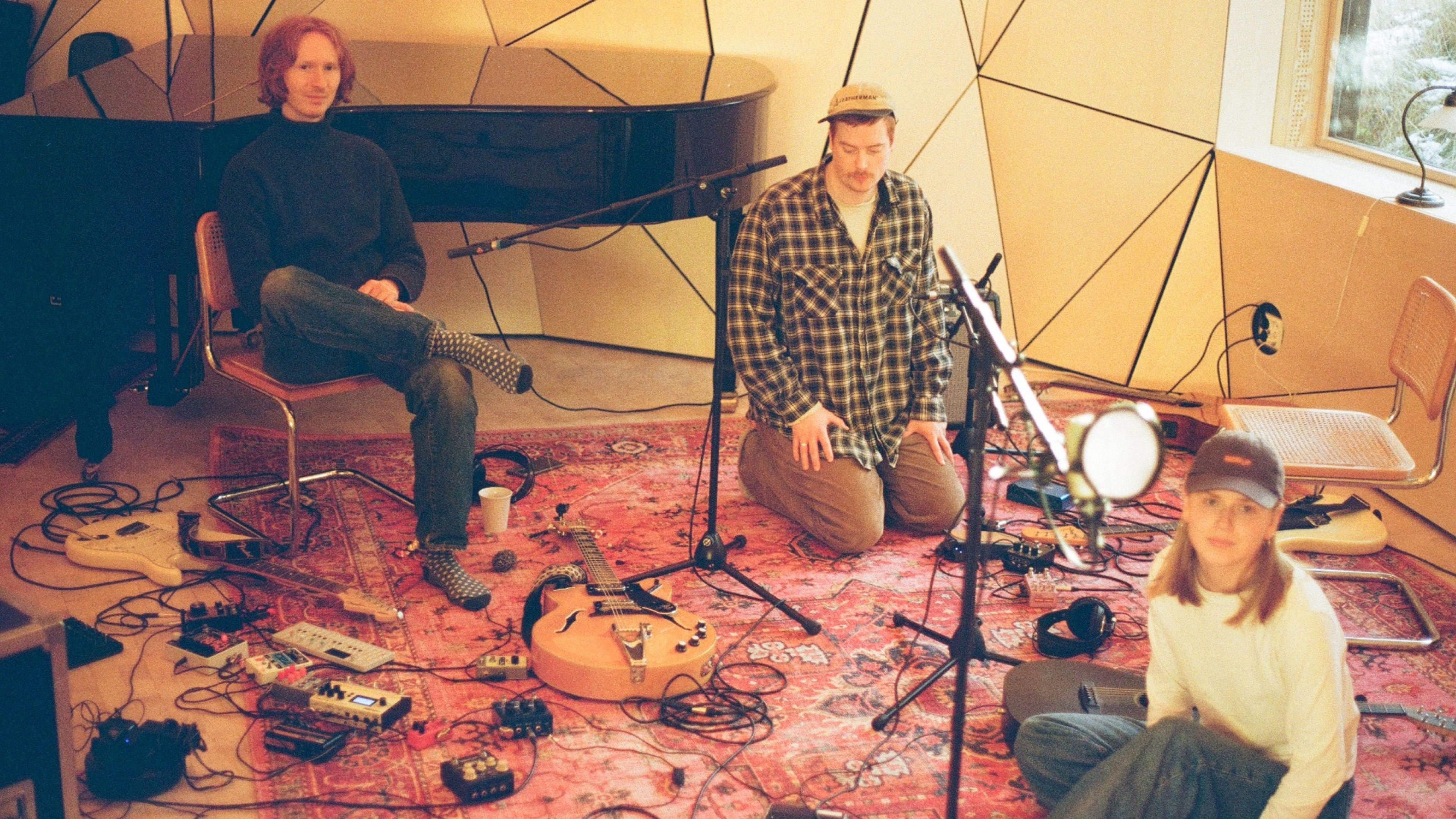 Promotional graphic for Somersault // Juret